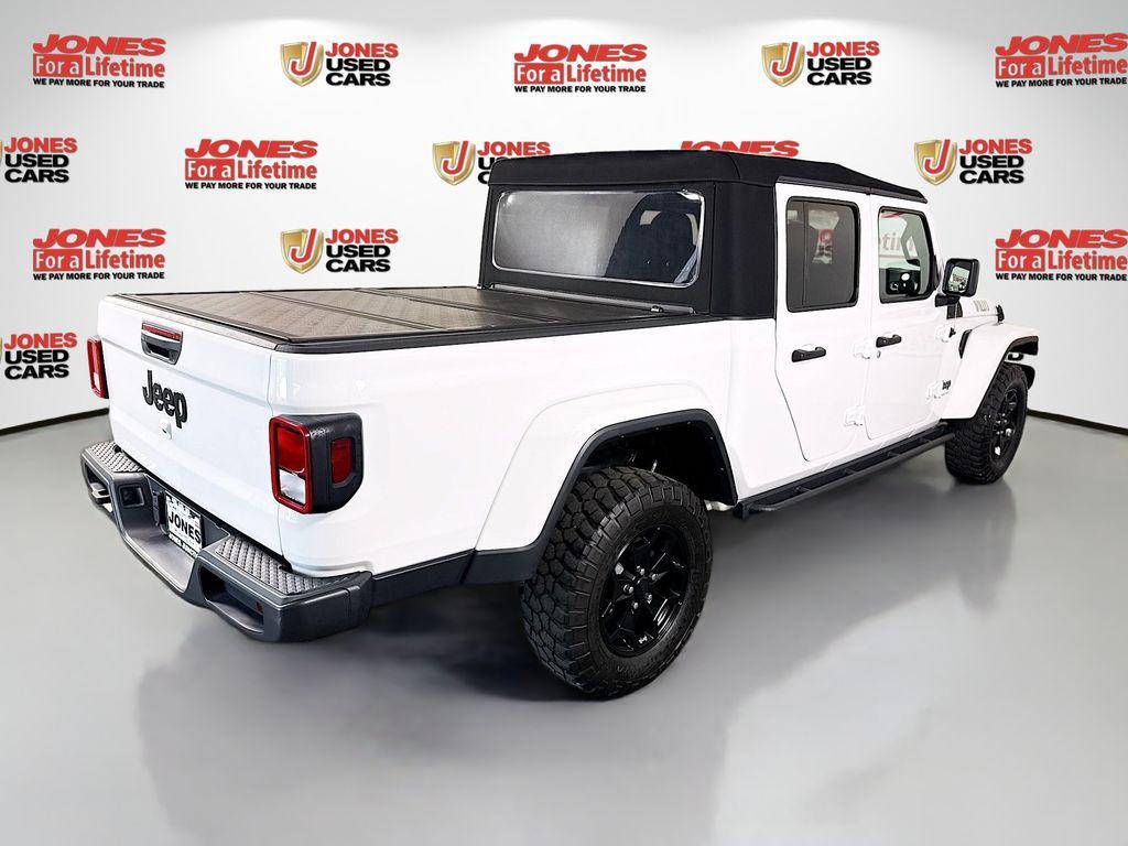 used 2023 Jeep Gladiator car, priced at $36,796