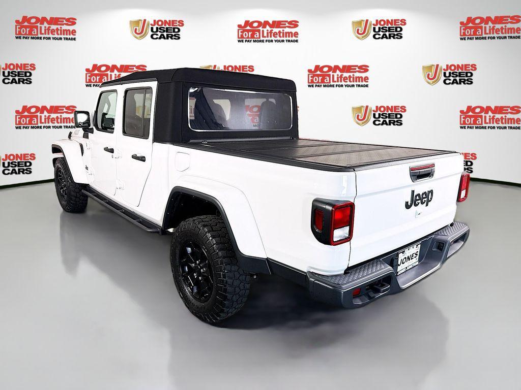 used 2023 Jeep Gladiator car, priced at $36,796