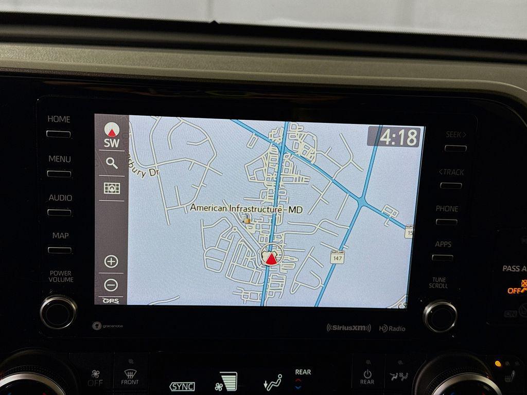used 2020 Toyota Highlander Hybrid car, priced at $31,797