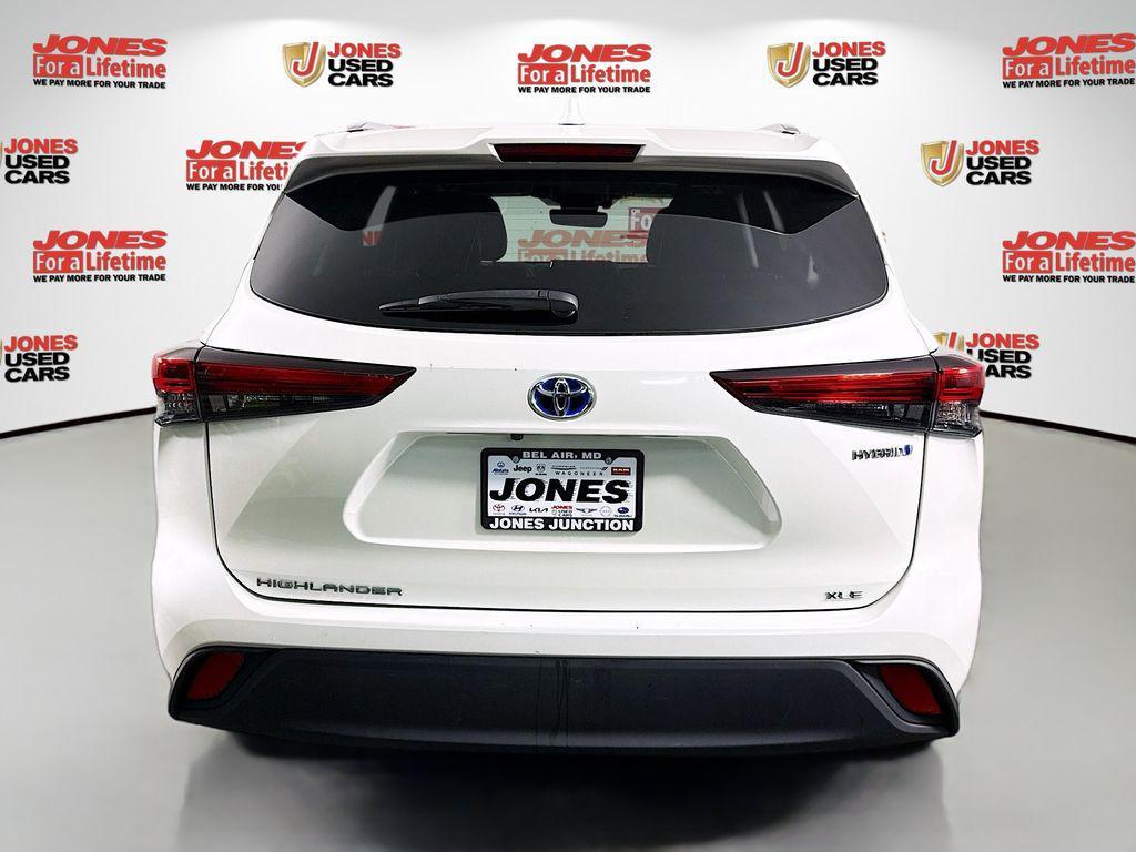 used 2020 Toyota Highlander Hybrid car, priced at $31,797