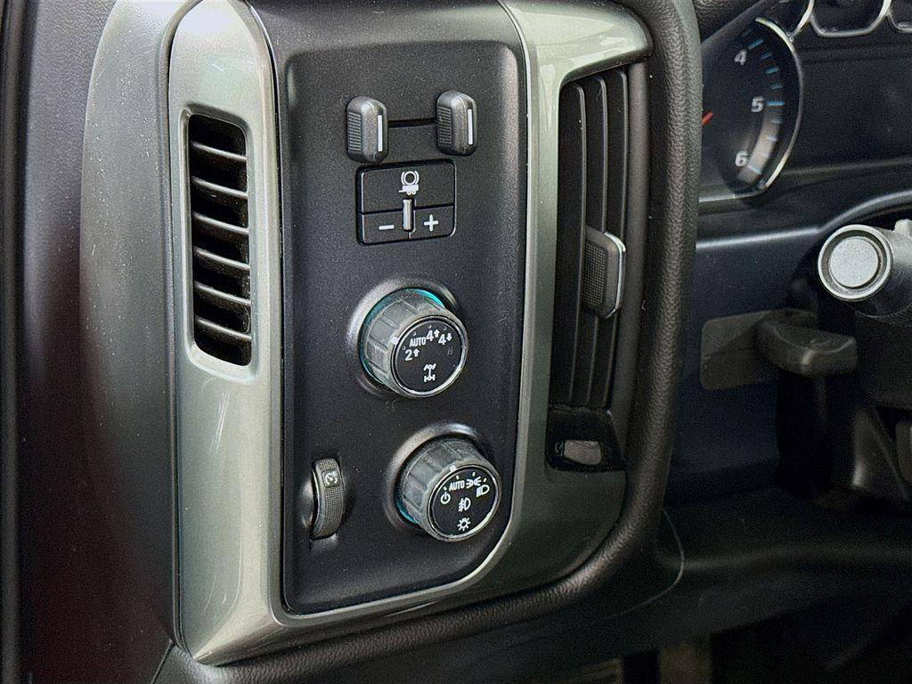 used 2018 Chevrolet Silverado 1500 car, priced at $27,995