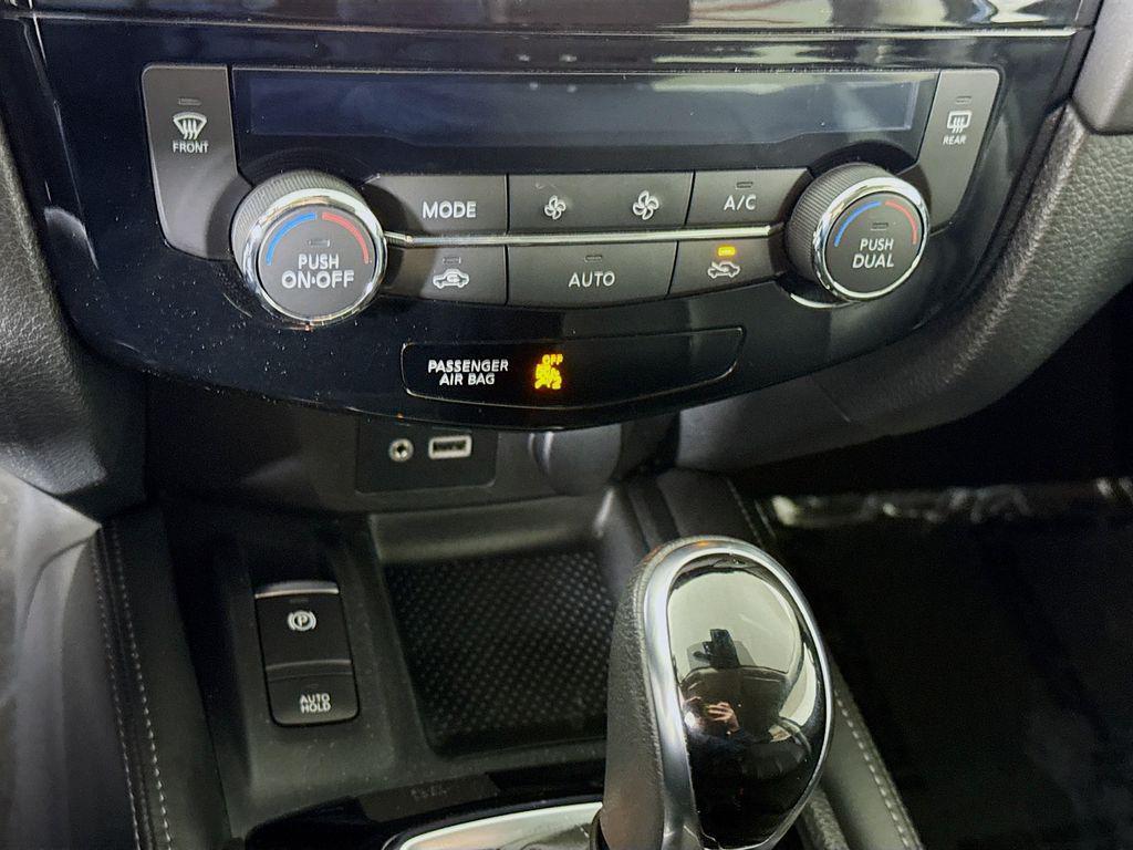 used 2019 Nissan Rogue car, priced at $16,998