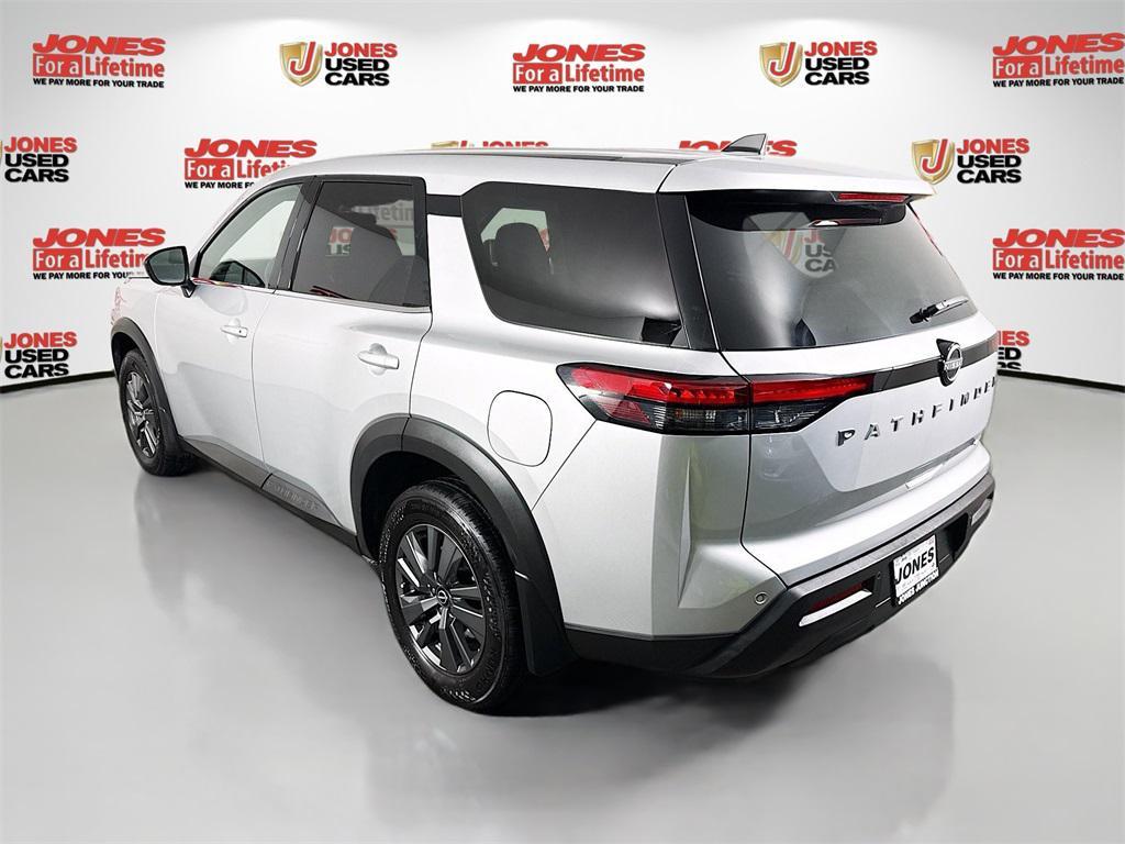 used 2024 Nissan Pathfinder car, priced at $25,998