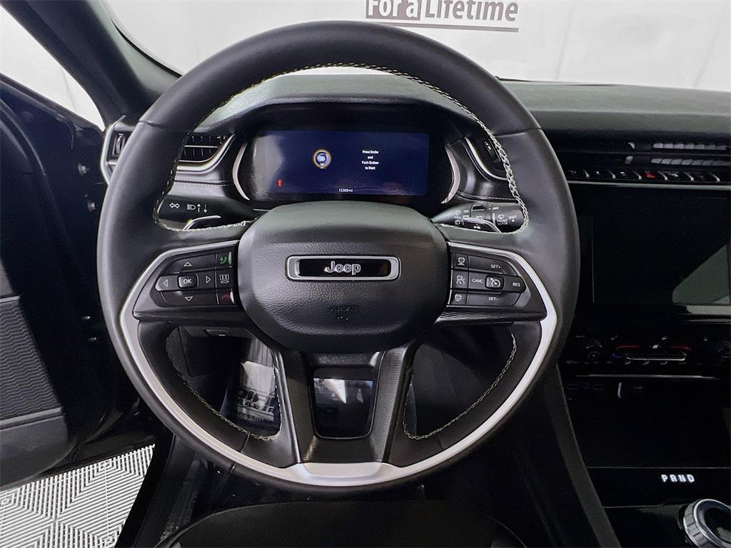 used 2023 Jeep Grand Cherokee car, priced at $32,997