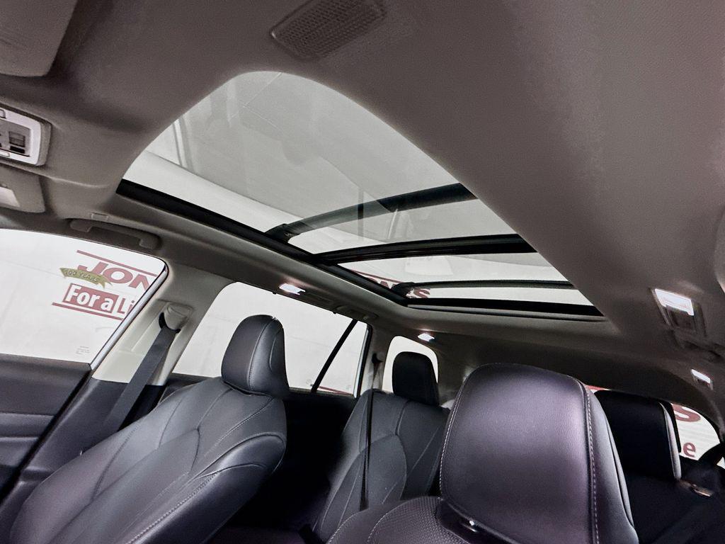 used 2025 Toyota Grand Highlander car, priced at $59,998