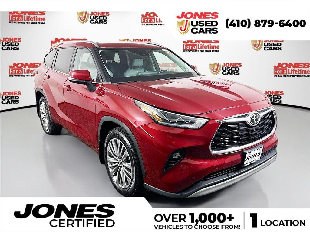 used 2021 Toyota Highlander car, priced at $34,998