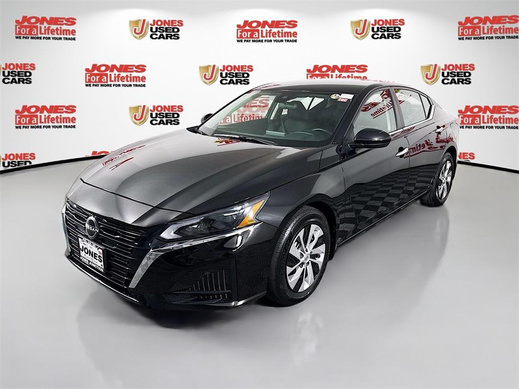 used 2023 Nissan Altima car, priced at $20,998