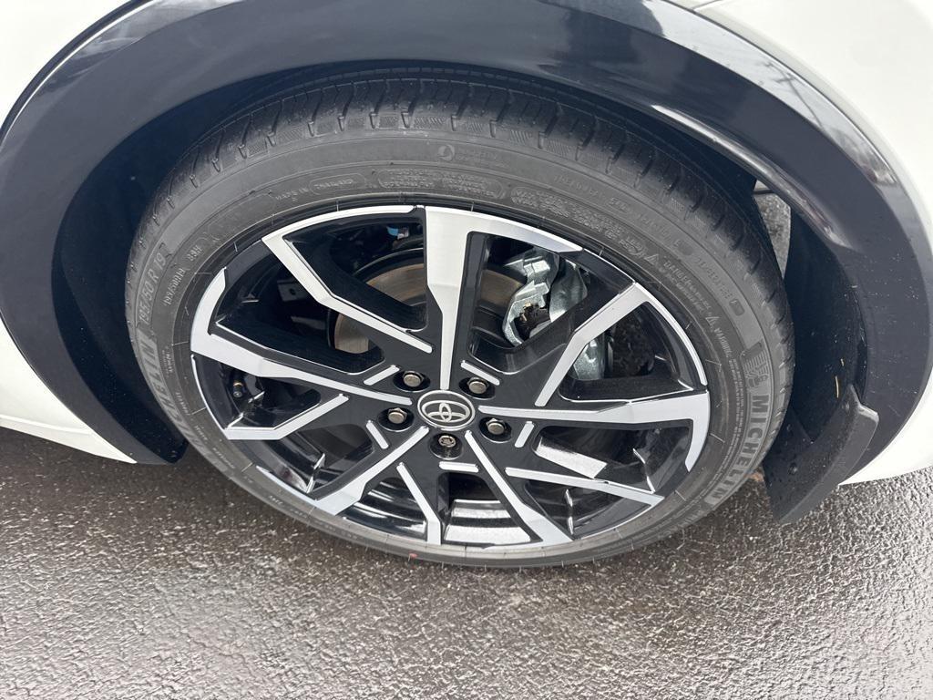 new 2026 Toyota Prius Plug-In Hybrid car, priced at $44,959