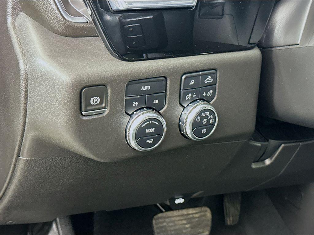 used 2024 GMC Sierra 1500 car, priced at $54,987