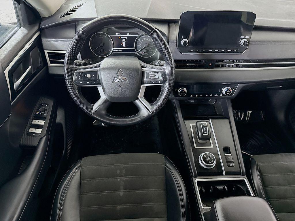 used 2024 Mitsubishi Outlander car