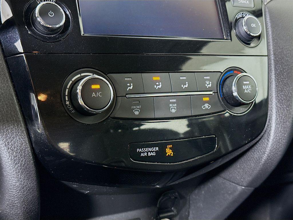 used 2021 Nissan Rogue Sport car, priced at $14,996