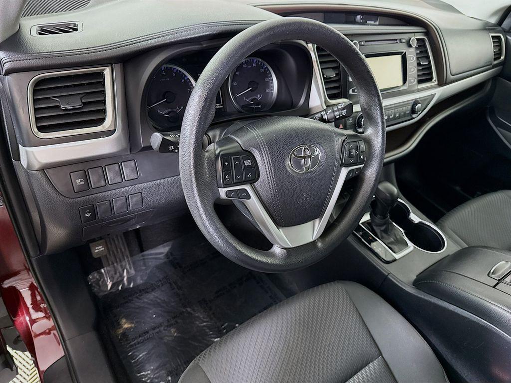 used 2019 Toyota Highlander car, priced at $29,796