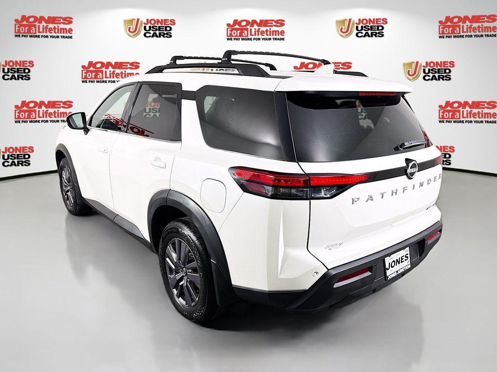 used 2022 Nissan Pathfinder car, priced at $26,998