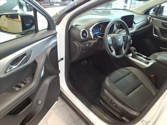 new 2025 Chevrolet Blazer car, priced at $39,040