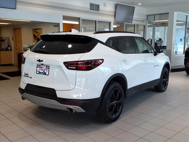new 2025 Chevrolet Blazer car, priced at $39,040
