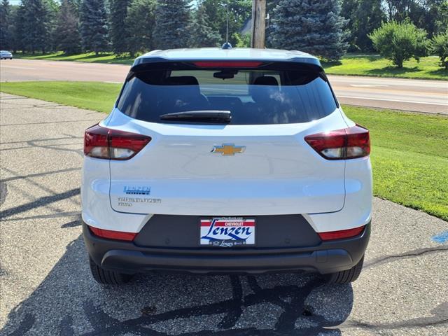 used 2025 Chevrolet TrailBlazer car, priced at $26,926