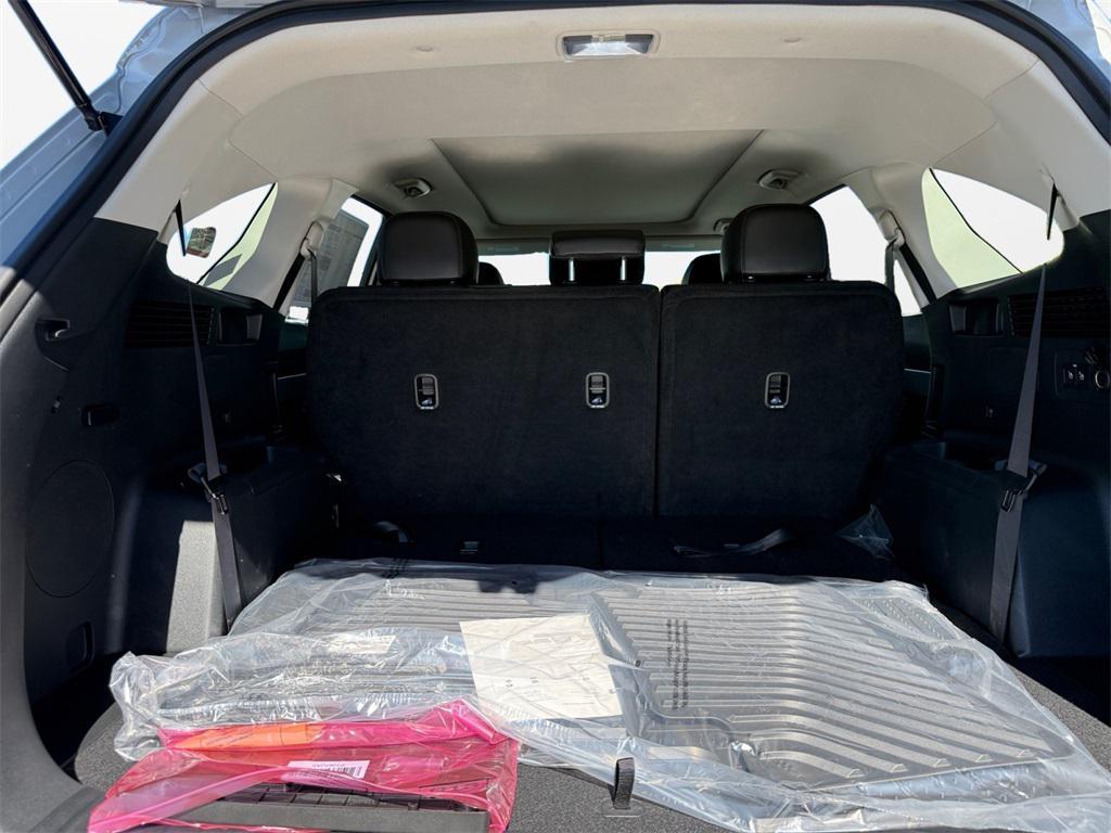 new 2026 Kia Sorento car, priced at $40,595