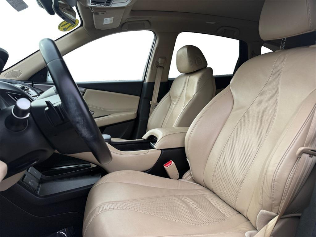 used 2021 Acura RDX car, priced at $29,999