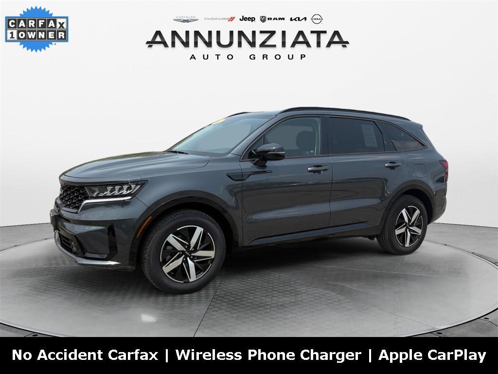 used 2022 Kia Sorento car, priced at $27,599