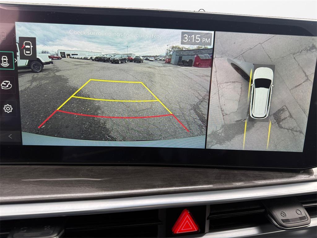 new 2026 Kia Sorento car, priced at $48,660