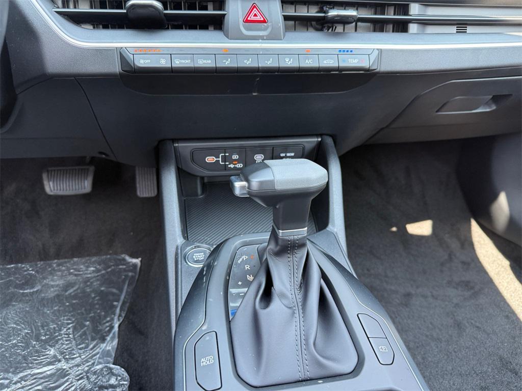 new 2025 Kia K4 car, priced at $24,235