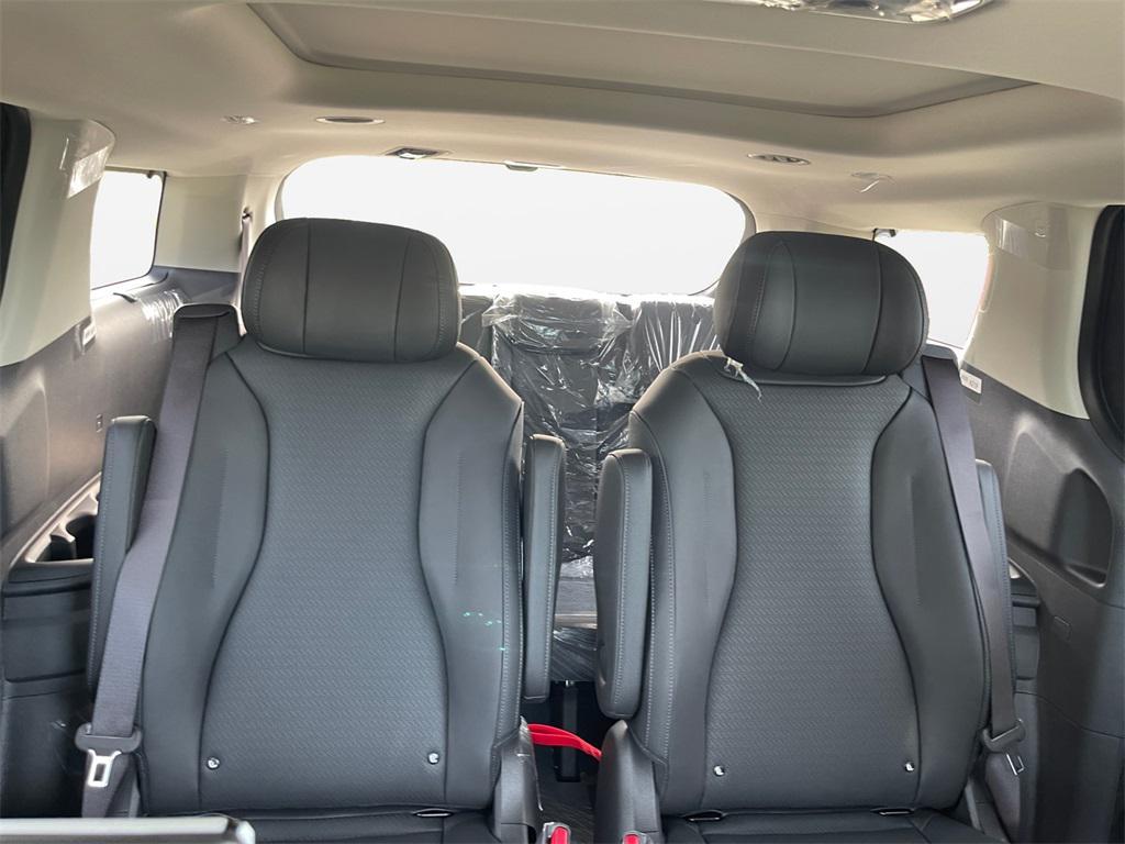 new 2026 Kia Carnival car, priced at $55,815