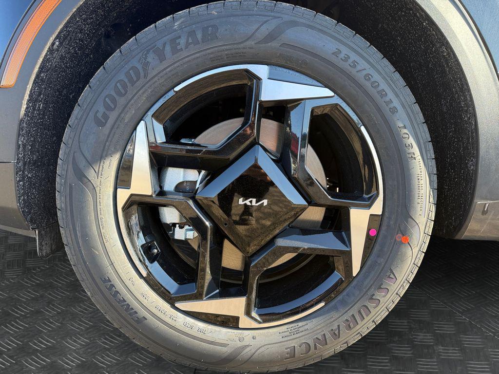 new 2026 Kia Sportage Hybrid car, priced at $36,505