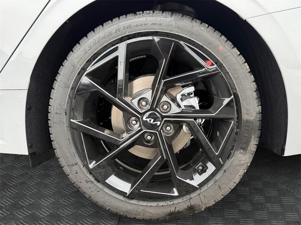 new 2026 Kia K5 car, priced at $34,375