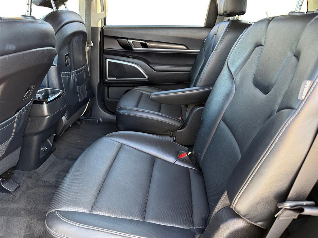 used 2023 Kia Telluride car, priced at $30,499