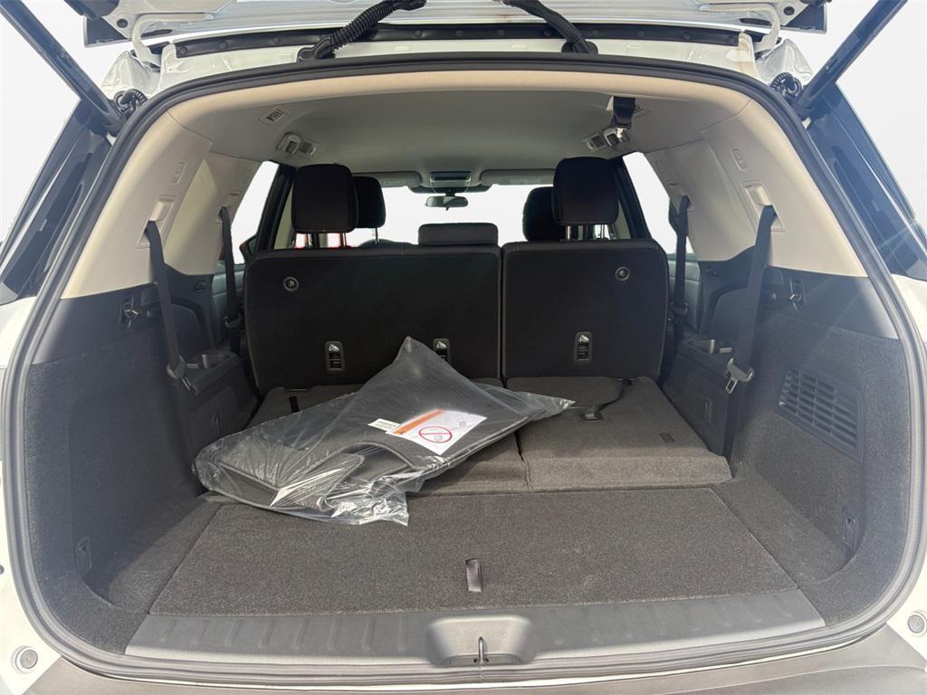 new 2025 Nissan Pathfinder car, priced at $37,255