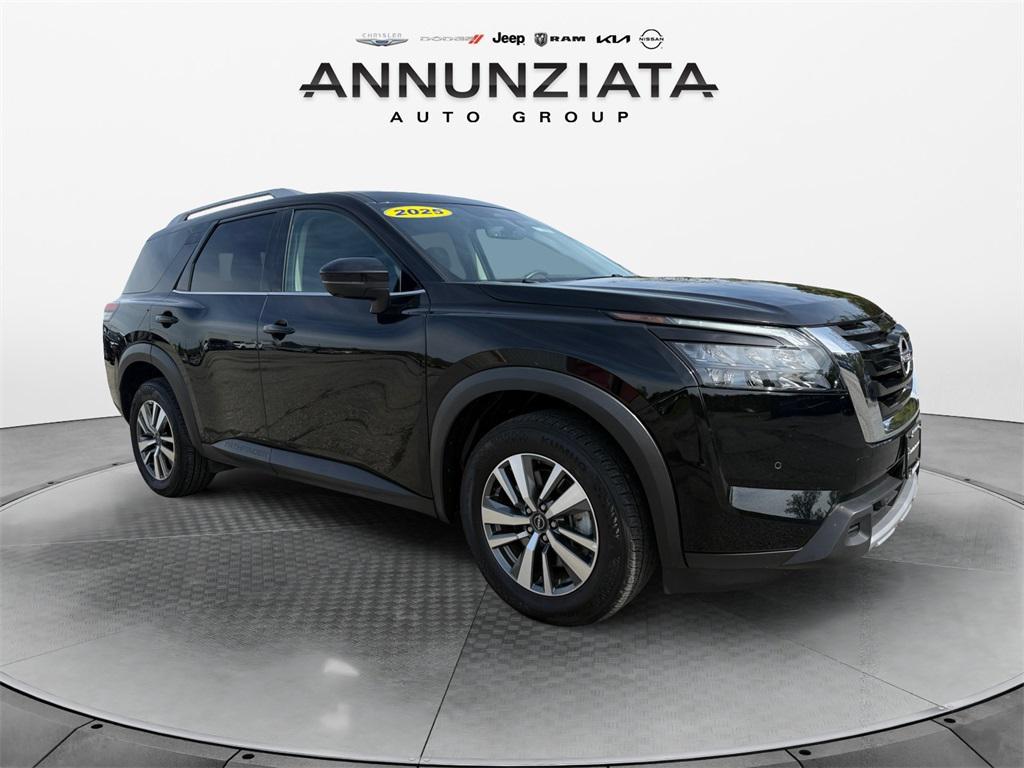 used 2025 Nissan Pathfinder car, priced at $35,999