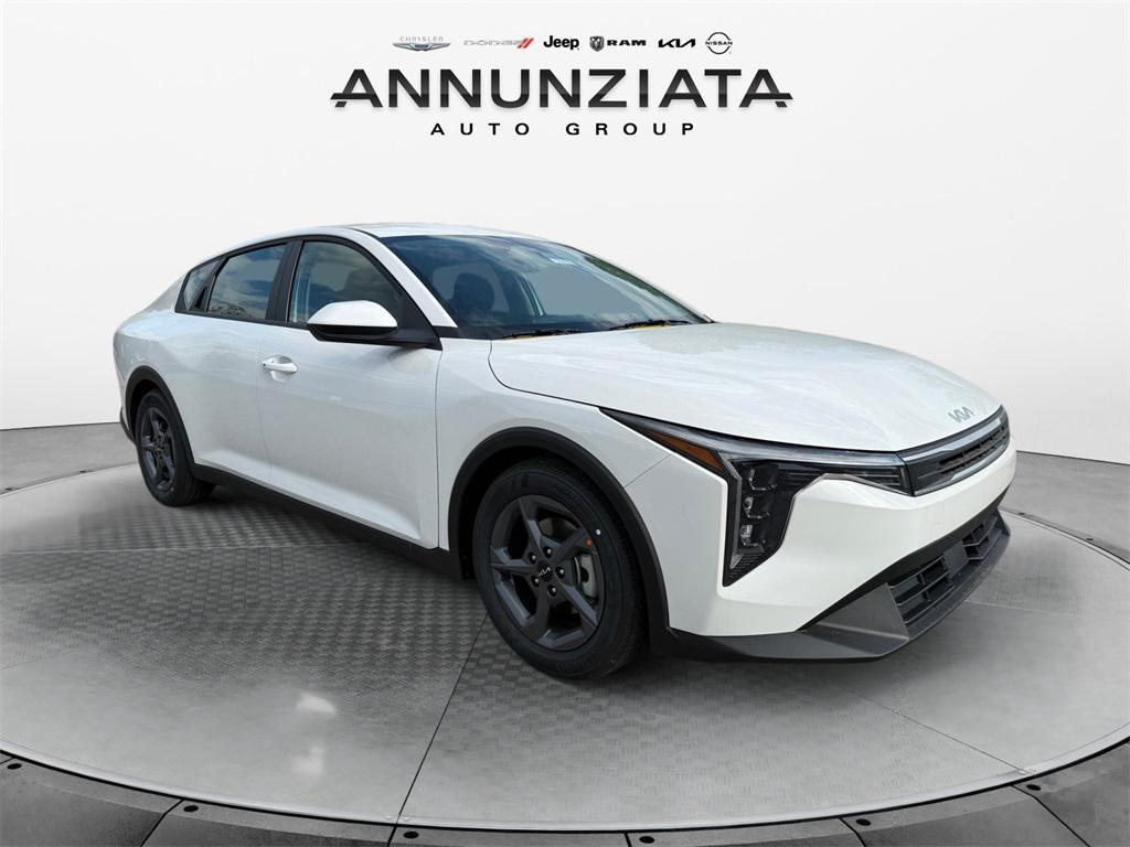 new 2025 Kia K4 car, priced at $24,310