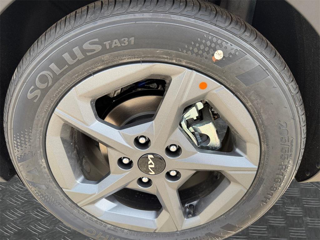 new 2025 Kia K4 car, priced at $24,310