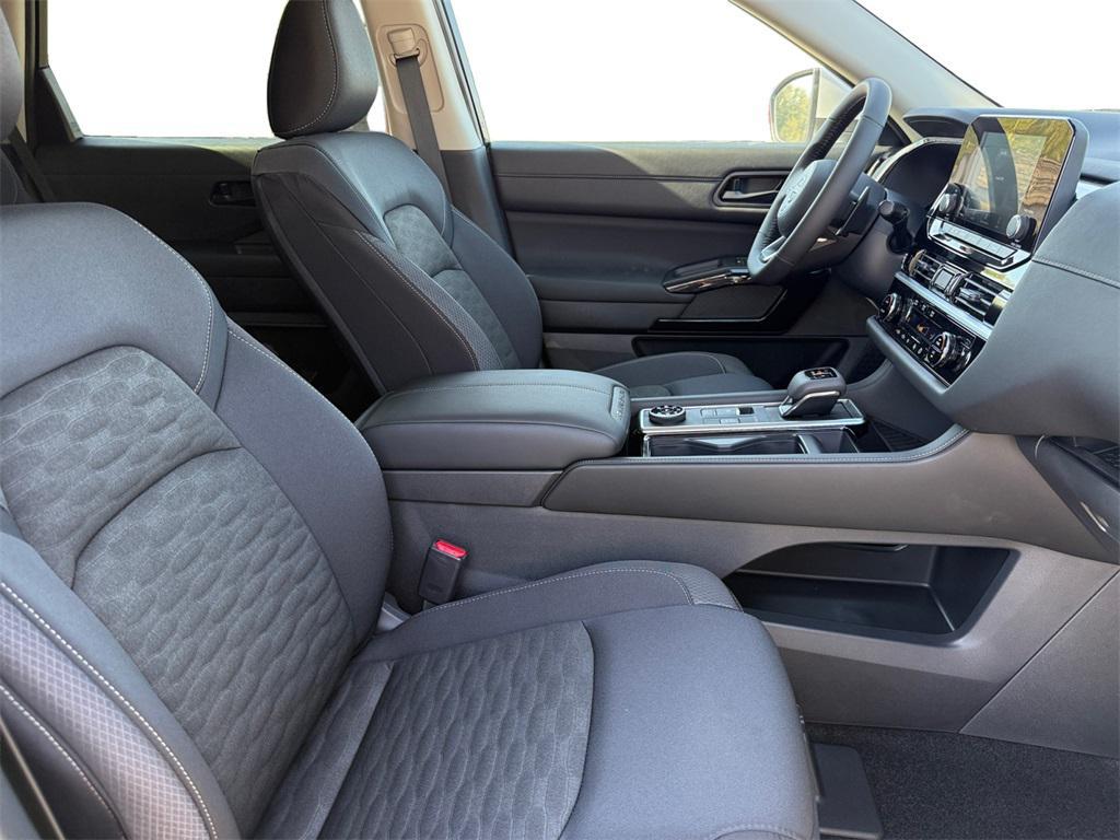 new 2025 Nissan Pathfinder car, priced at $37,130