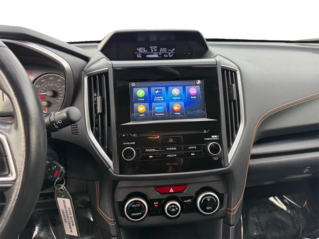 2023 Crystal White Pearl Subaru Crosstrek