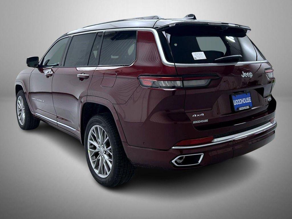 new 2025 Jeep Grand Cherokee L car, priced at $59,586