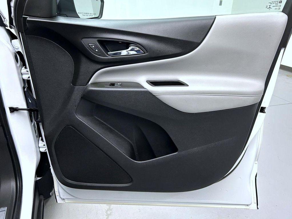 used 2021 Chevrolet Equinox car, priced at $21,868