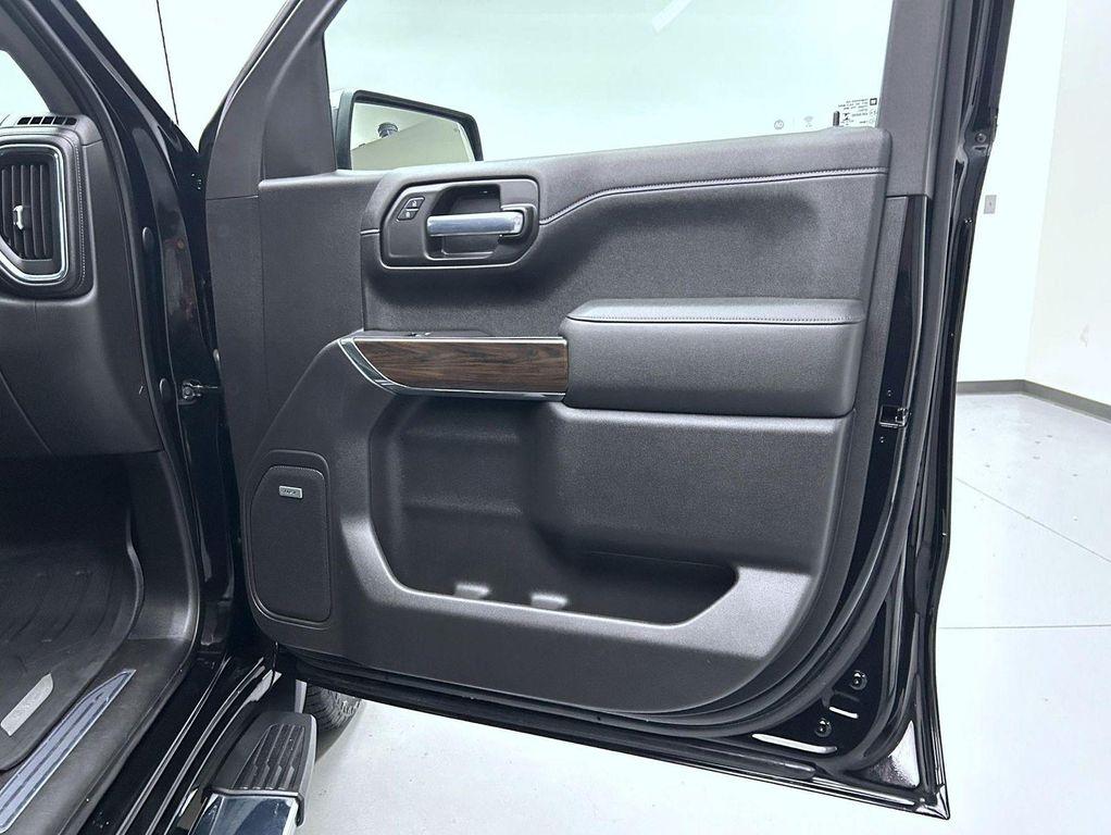 used 2021 GMC Sierra 1500 car, priced at $34,613