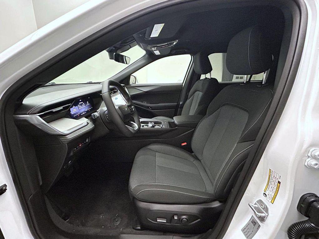 new 2026 Jeep Cherokee car, priced at $36,196