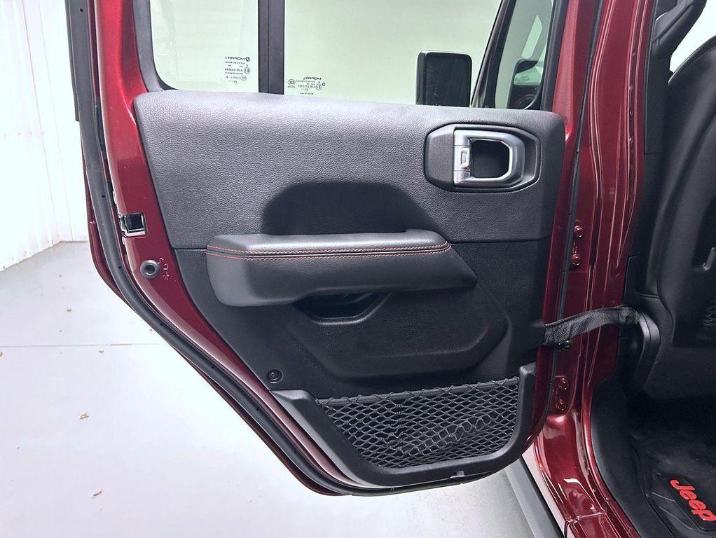 used 2021 Jeep Wrangler Unlimited car, priced at $33,644