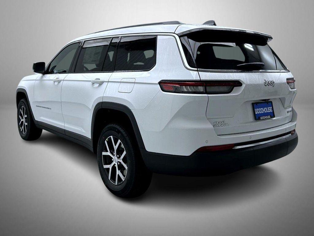 new 2025 Jeep Grand Cherokee L car, priced at $42,588