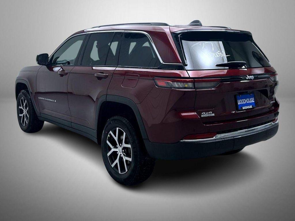 new 2025 Jeep Grand Cherokee car, priced at $43,414