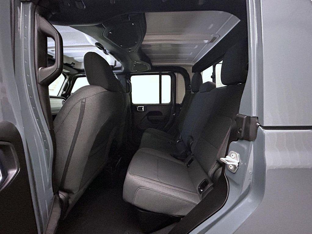 new 2026 Jeep Gladiator car, priced at $44,412