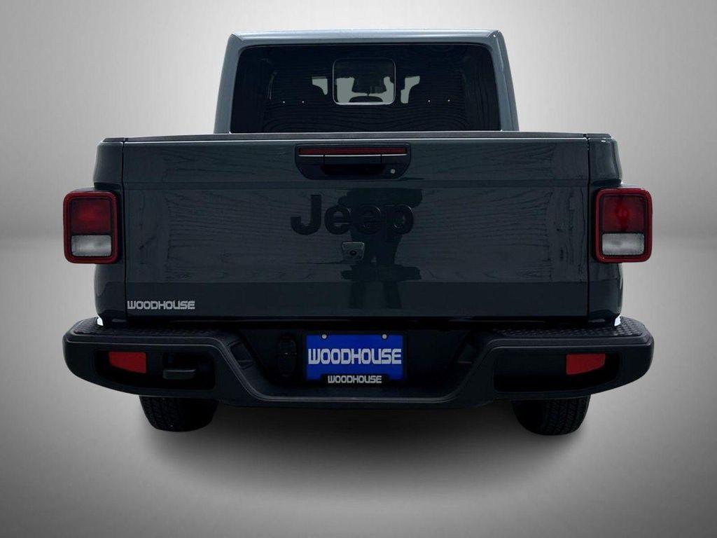 new 2026 Jeep Gladiator car, priced at $44,412