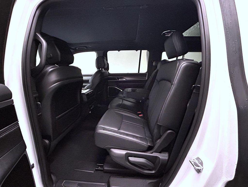 new 2026 Jeep Grand Wagoneer car, priced at $78,625
