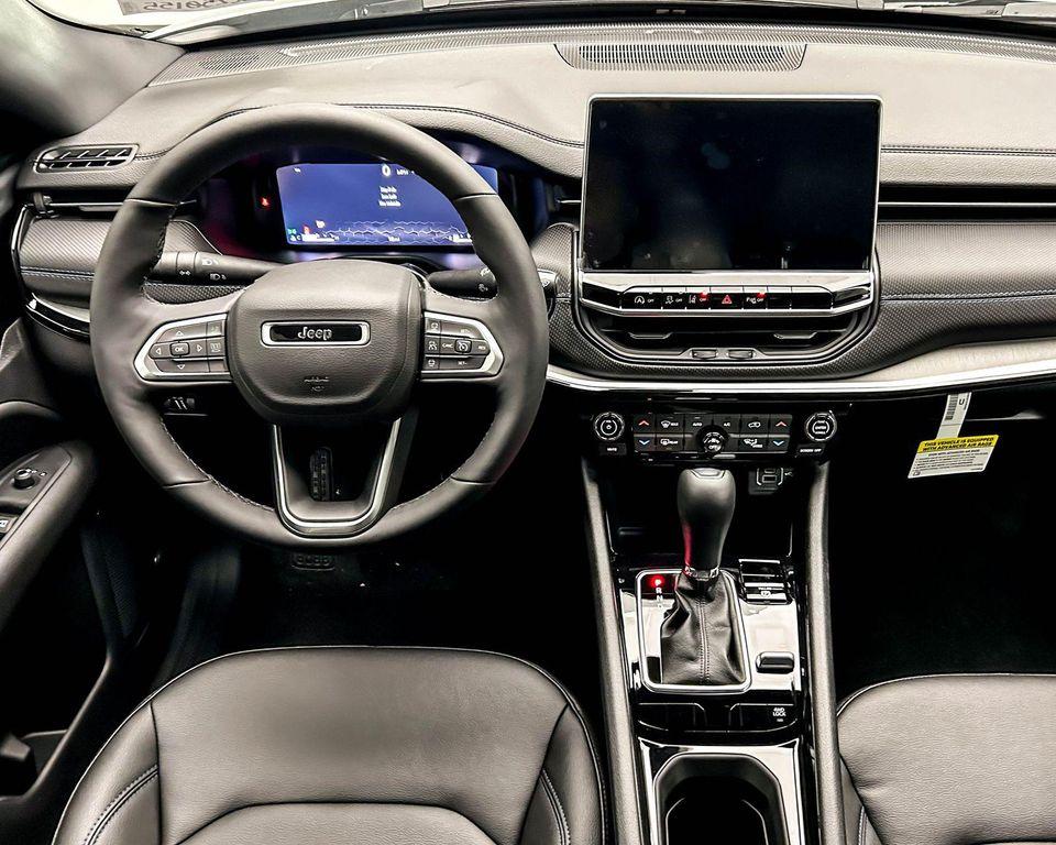 new 2025 Jeep Compass car, priced at $30,798