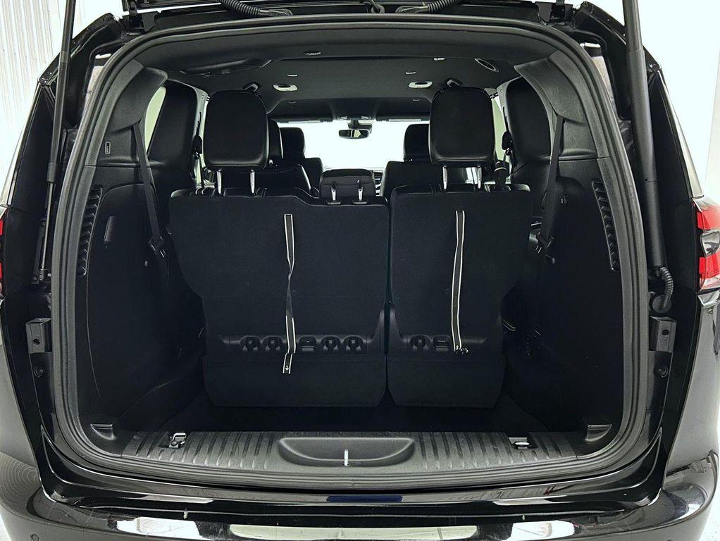 used 2025 Chrysler Pacifica car, priced at $33,974
