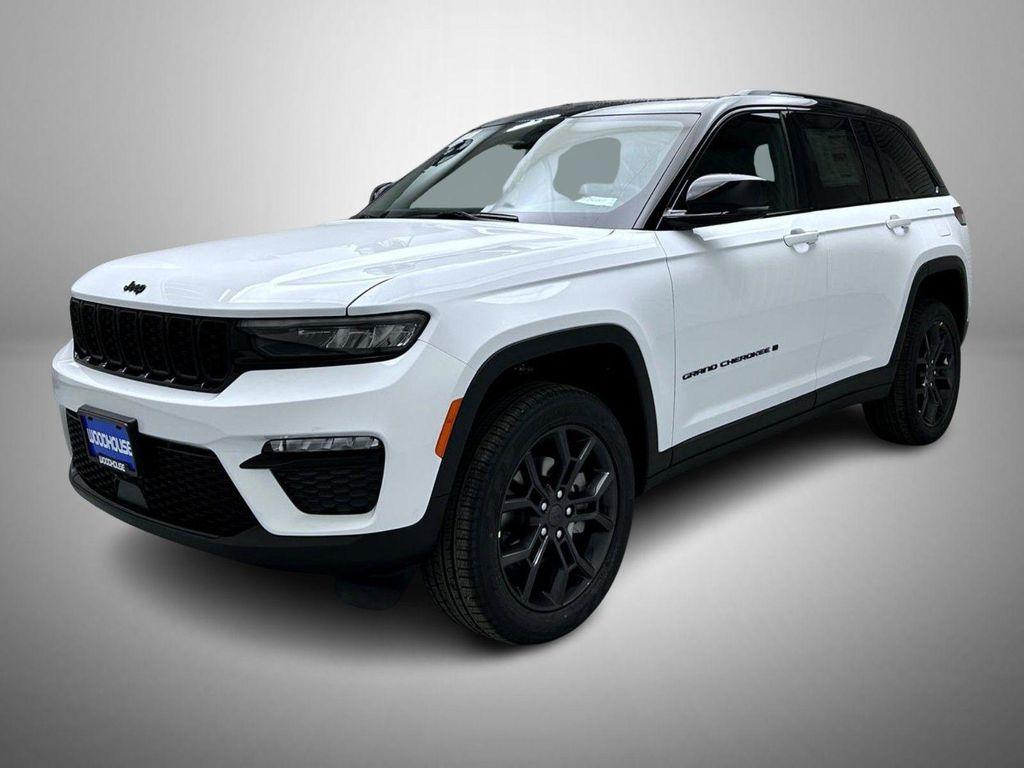 new 2025 Jeep Grand Cherokee car, priced at $46,983