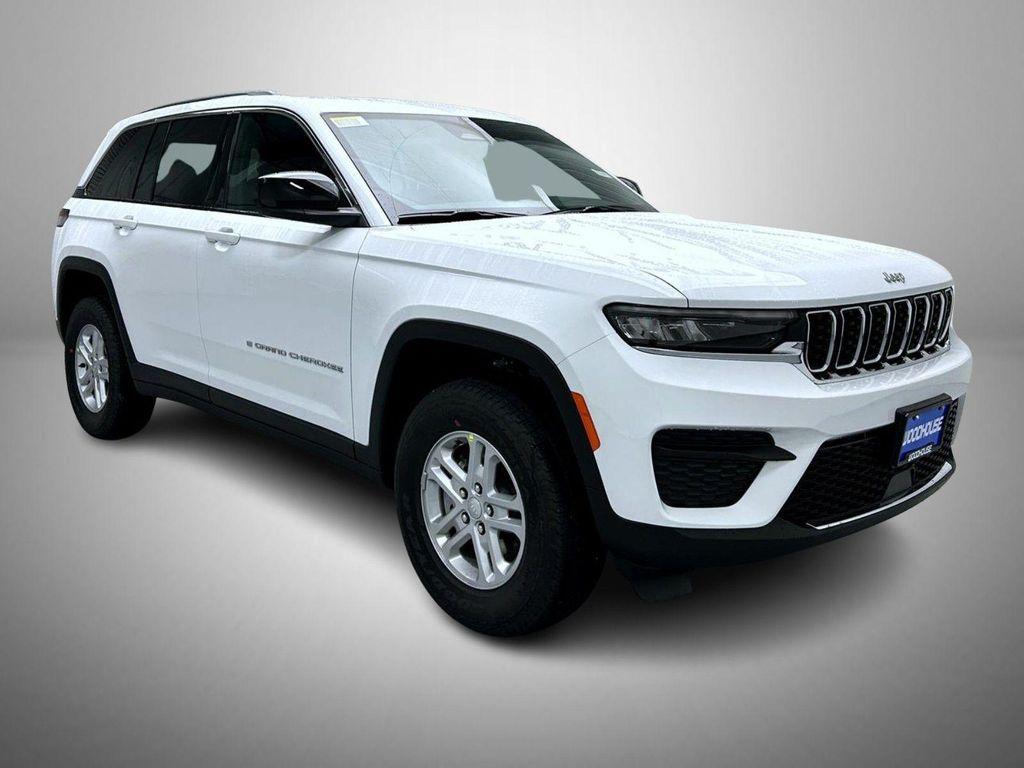 new 2025 Jeep Grand Cherokee car, priced at $36,586