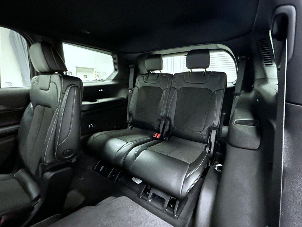 new 2025 Jeep Grand Cherokee L car, priced at $38,045